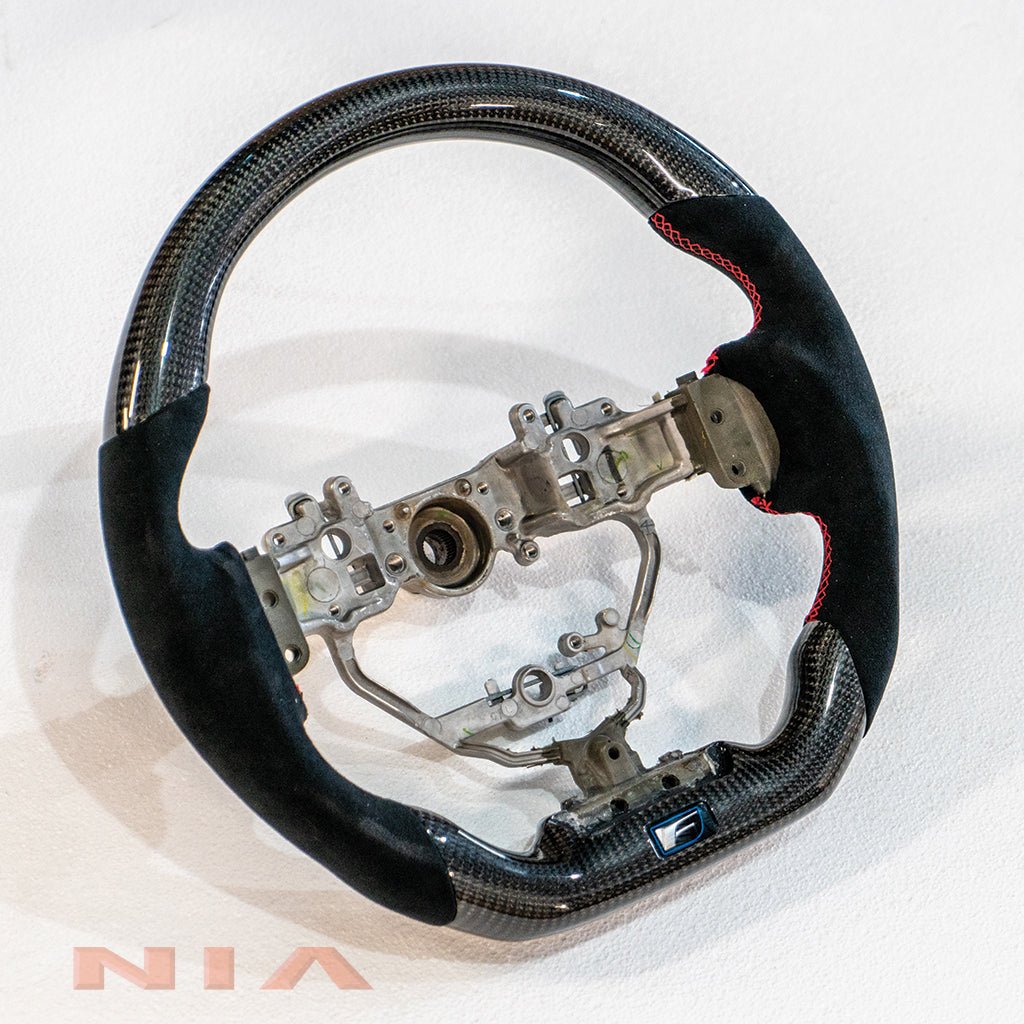 Lexus RC-F 2020-2024 Carbon Fiber Steering Wheel - Image 4